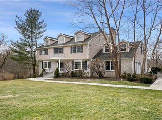 6 Dickson Ln, Bedford Corners, NY 10549