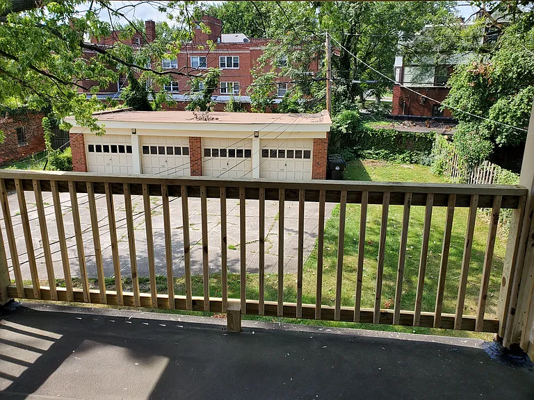 2858 Ludlow Rd #UP — Photo 13