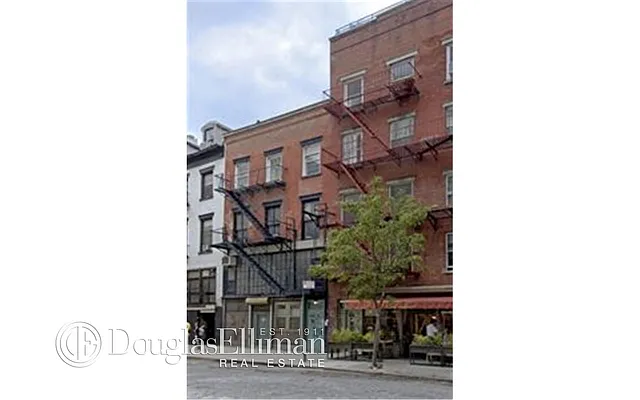 Rented by Douglas Elliman | media 30