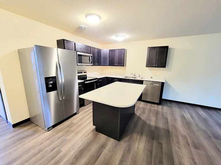 303 S Wasson Ln #E — Photo 12