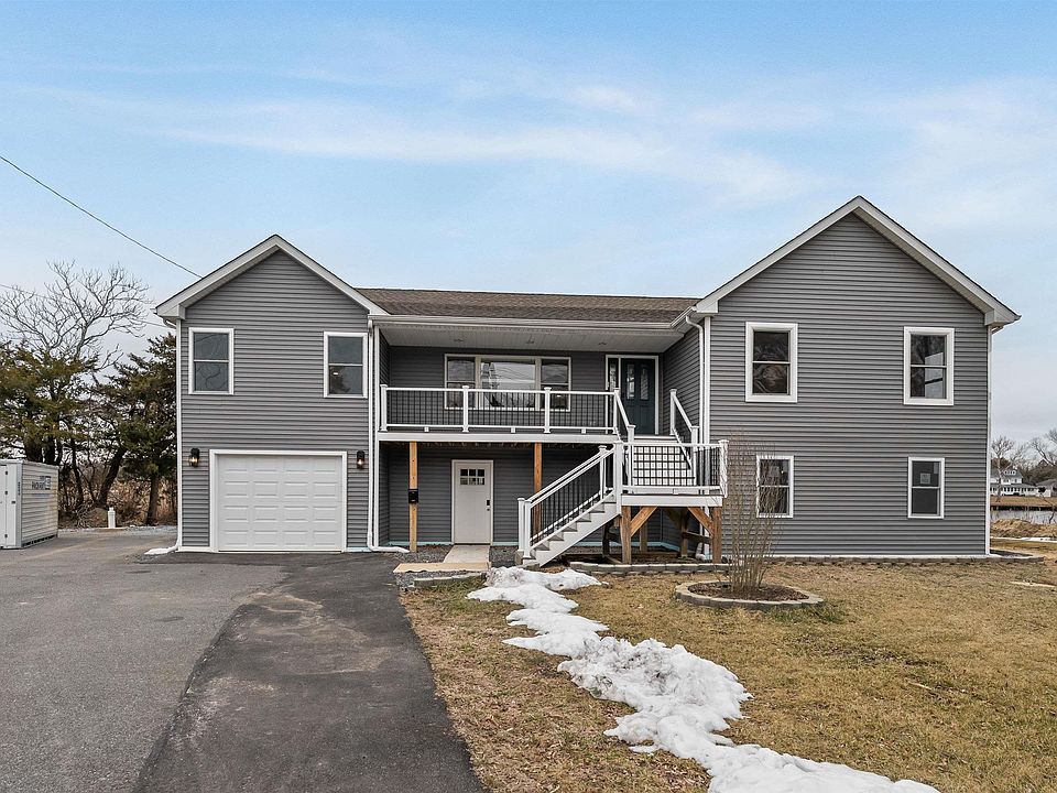 1st image of 68 Riverside Dr