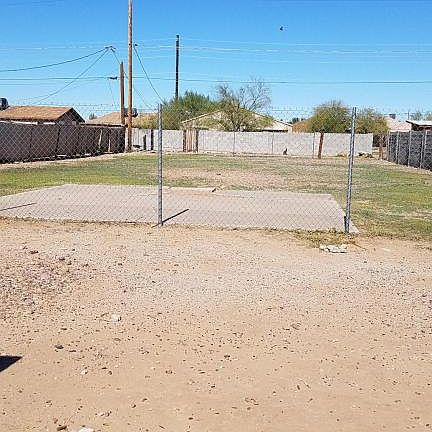 2nd image of 2730 E Pueblo Ave