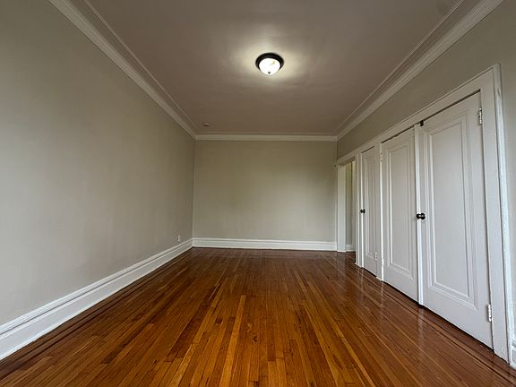 5th image of 24-26 S Grove St #C9