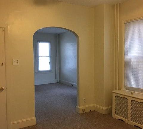5th image of 346 N Gross St