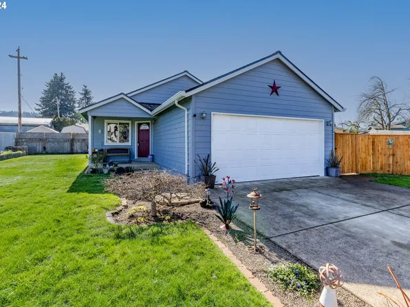 1085 Cedar Ct, Creswell, OR 97426