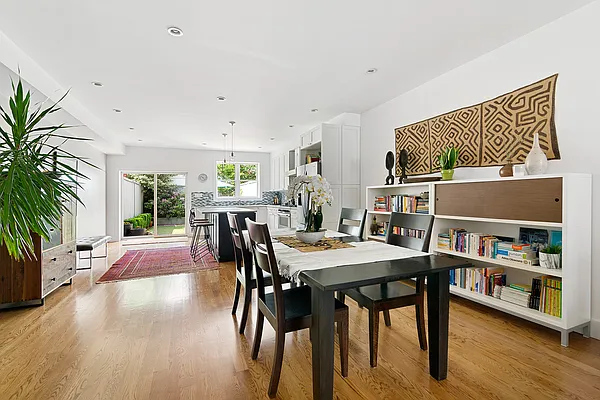 Sold by Compass | media 4