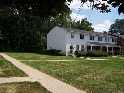 1st image of 510 Fox Hills Dr S #1-1-A