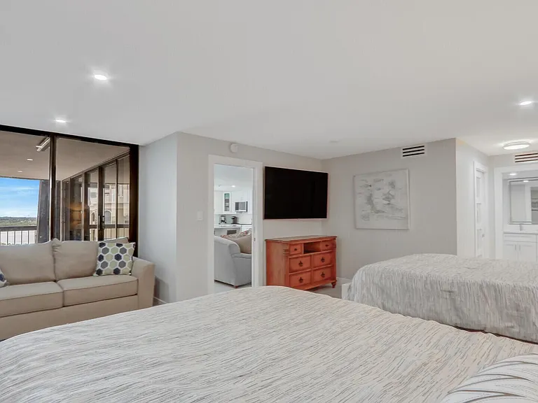 5380 N Ocean Dr #9A — Photo 24