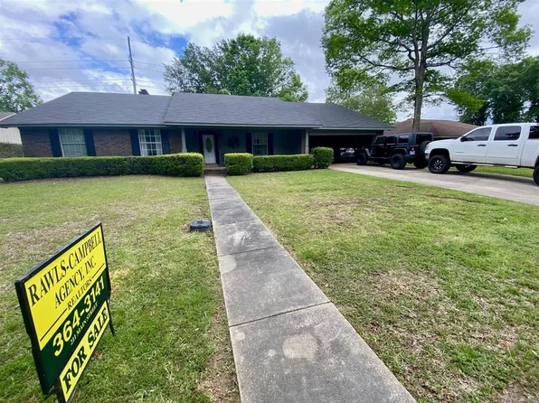 1017 Ash St, Crossett, AR 71635