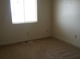 240 W Robertson Rd APT F, Ridgecrest, CA 93555