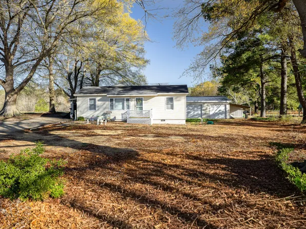 4474 Autryville Rd, Autryville, NC 28318
