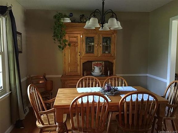 5th image of 3549 Gardner Park Dr
