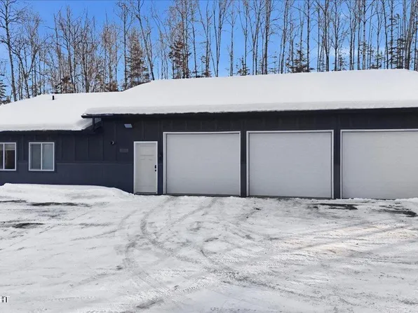7051 W Highland Dr, Wasilla, AK 99623