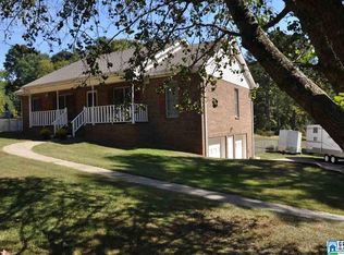 6423 Hillview St, Pinson, AL 35126