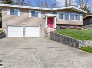 7755 Jensen Pl, Burnaby, BC V5A2A7