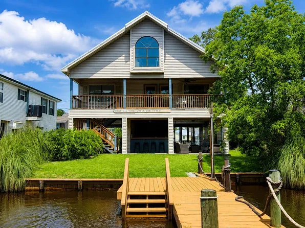 6087 Pontiac Dr, Kiln, MS 39556