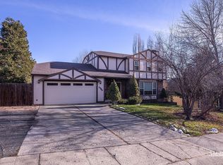 1790 Appaloosa Rd, Moscow, ID 83843