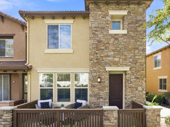 10782 New Grove Trl #82, San Diego, CA 92130
