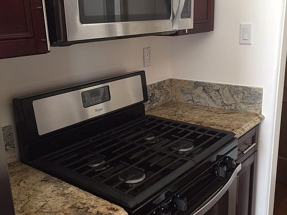 5th image of 203 N Almont Dr APT 4