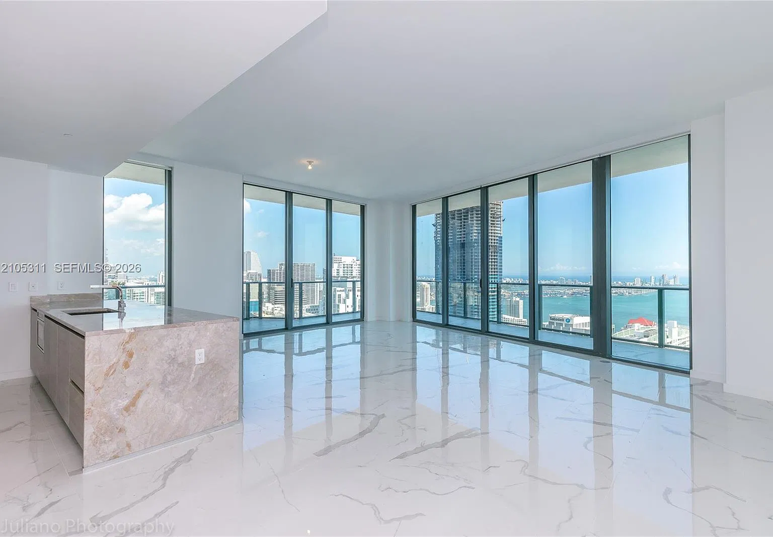 1300 S Miami Avenue Condo — Photo 1