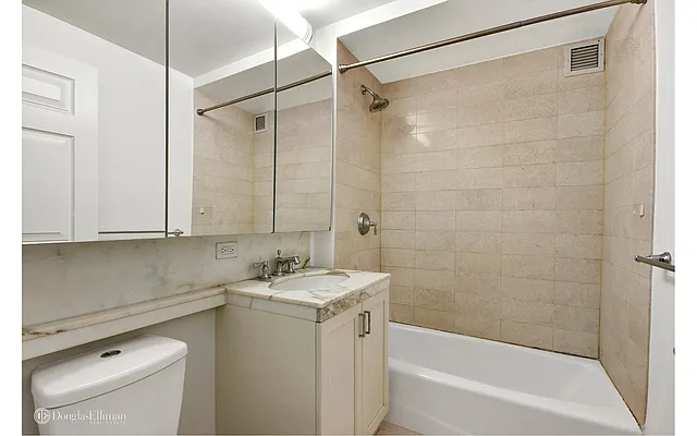Rented by Douglas Elliman | media 8