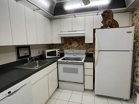 4th image of 3400 Springdale Blvd APT 108
