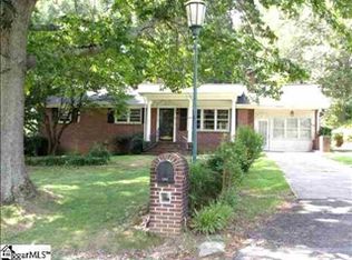 104 Pleasant Hts, Greer, SC 29651