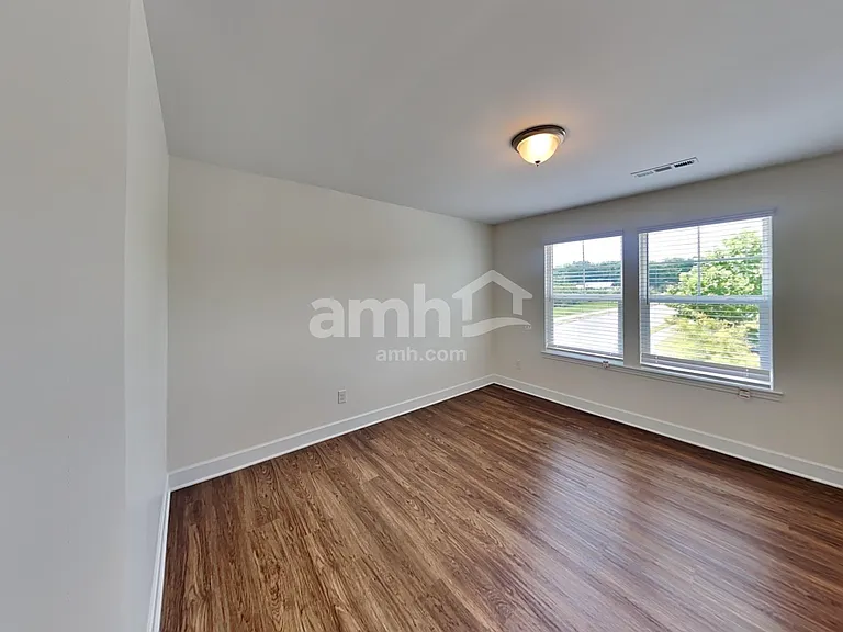 5083 Trailwater Dr — Photo 17
