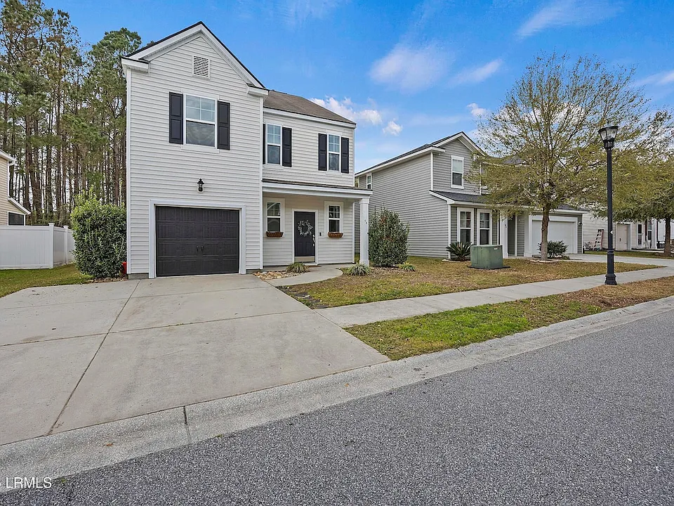 94 Heritage Pkwy