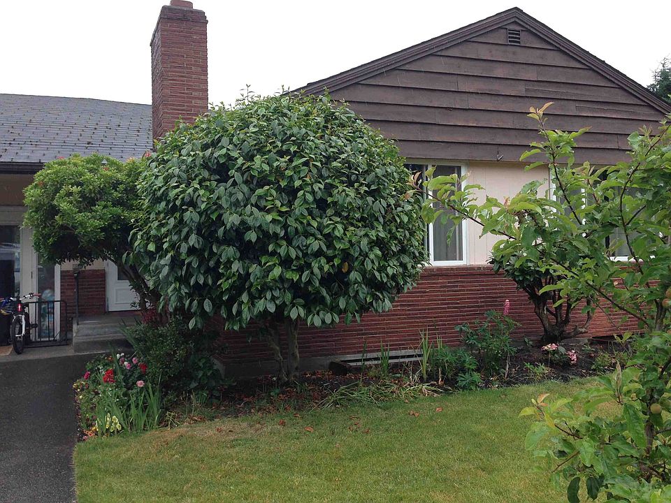 2nd image of 7029 43rd Ave NE