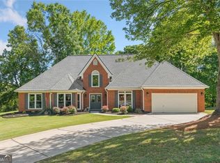 1905 Broadwell Oaks Dr, Alpharetta, GA 30004