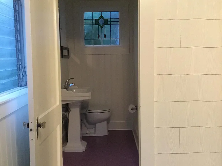 846 W Brevard St — Photo 6