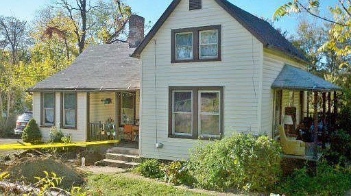 1st image of 2341 Adair Ave