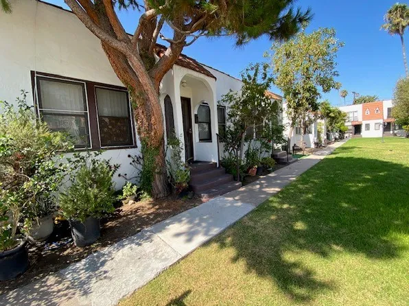 1141-1147.75 S. Norton Ave., 1141-1147.75 S Norton Ave #1147, Los Angeles, CA 90019