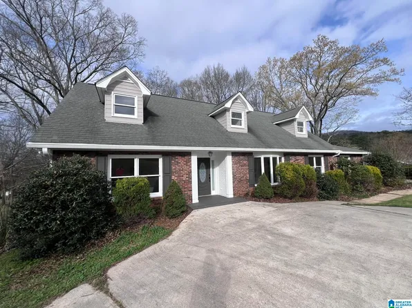 940 Pinecliff Dr, Oxford, AL 36203