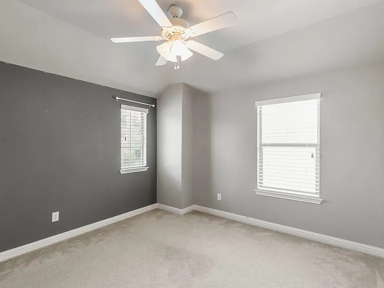 420 Wild Rose Dr — Photo 24