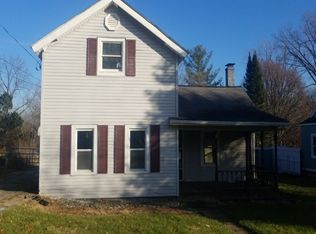 568 Grand St, Adrian, MI 49221