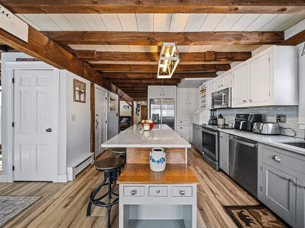 12 Loring Drive, Rochester, NH 03839