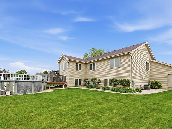 4th image of 8620 92nd Ln