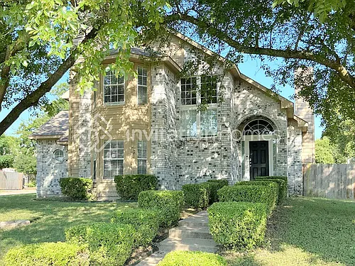 9218 Oak Hollow Dr Photo 1