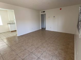 211 Plymouth Ave APT 3, Bakersfield, CA 93308