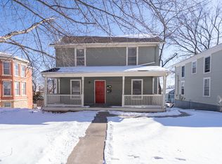 1028 Ohio St APT B, Lawrence, KS 66044