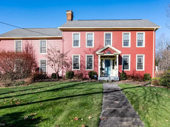 6361 Homeworth Rd, Homeworth, OH 44634