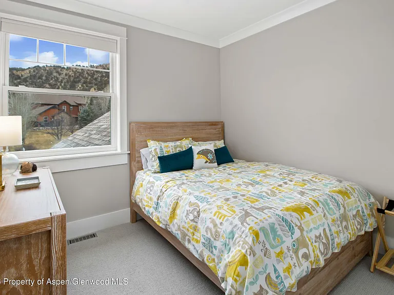196 Silver Mountain Dr — Photo 23