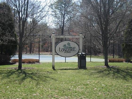 1st image of 42 Andys Ln