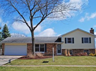 13612 Findlay Ave, Apple Valley, MN 55124