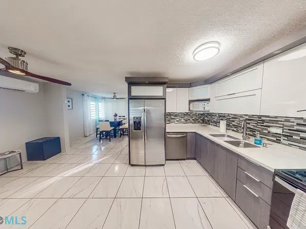 M 18 Calle Estrella Del Mar, Dorado, PR 00646