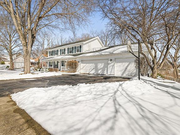3rd image of 6376 Grassridge Rd