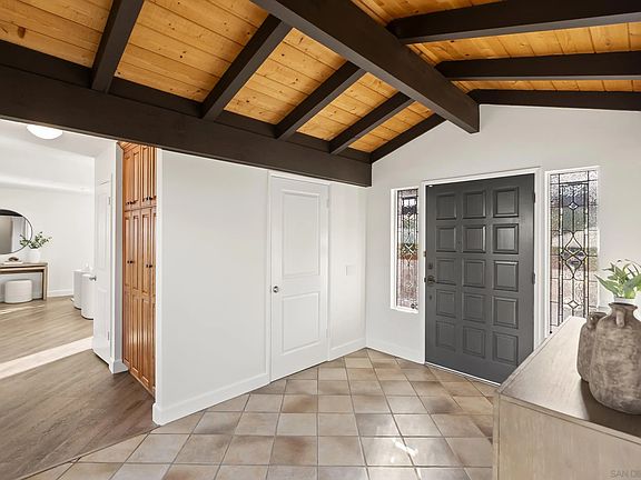 5th image of 1918 Odell Cir