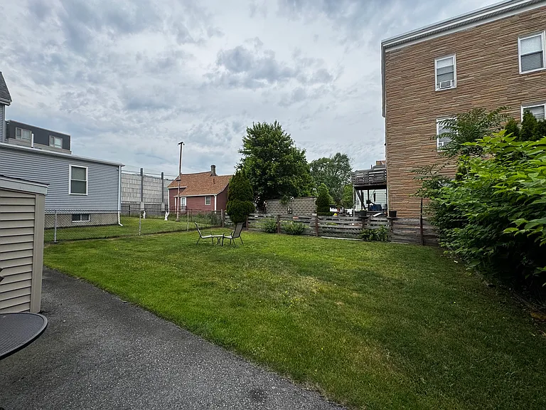 49 Granville Ave #2 — Photo 12